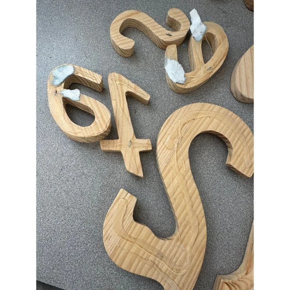 Lot of Wooden letters and numbers - Picture 5 of 5